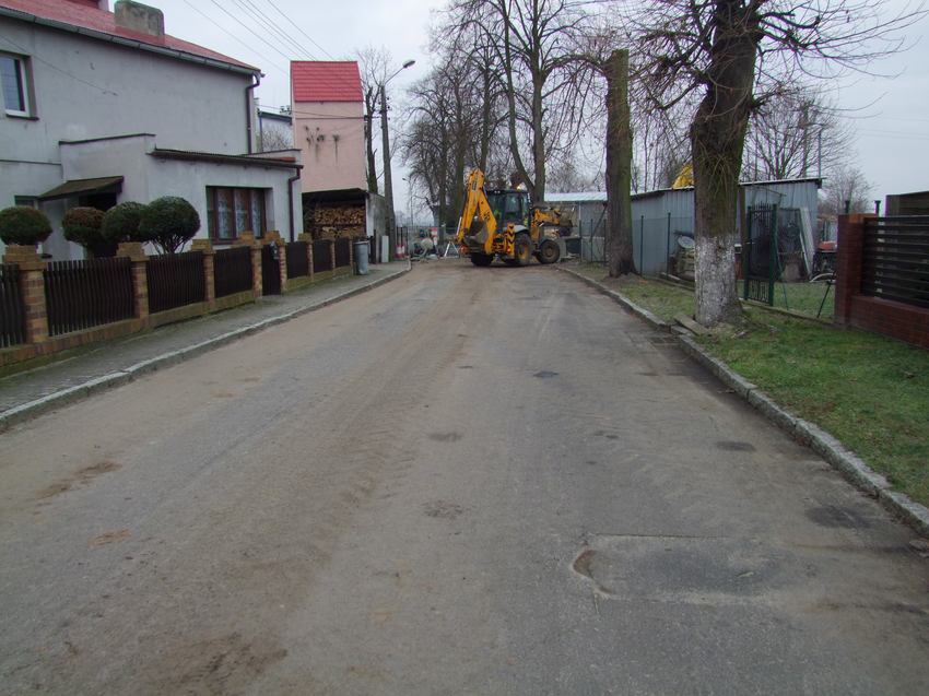 Budowa kanalizacji sanitarnej w Wąsoszu - prace budowlane